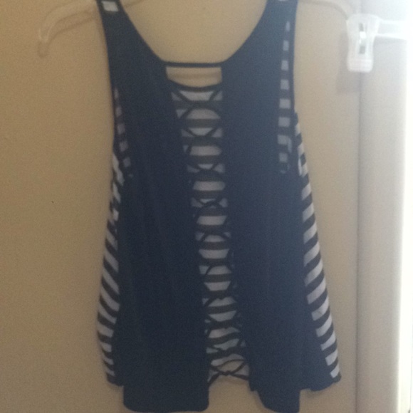Stringer back, striped front, tank top - Picture 2 of 3